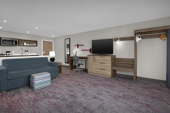 Studio Suite, 1 King Bed, Accessible (Hearing)