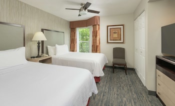 Suite, 2 Double Beds, Non Smoking