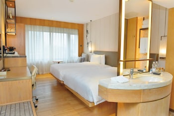 E500 Non-Smoking Twin Bed Room