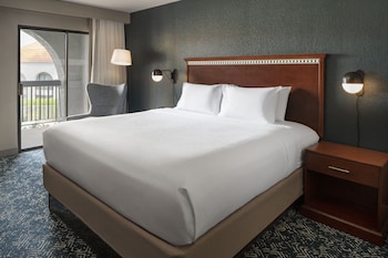 Room, 1 King Bed, Courtyard View