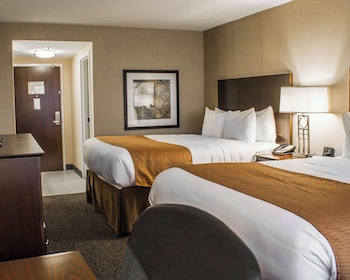 Standard Room, 2 Queen Beds, Non Smoking