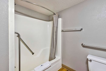 Deluxe Room, 1 King Bed, Non Smoking