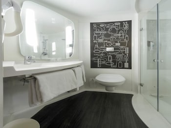 Standard Room, 2 Twin Beds