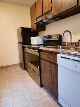Basic Room, Kitchen