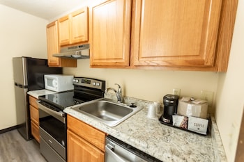 Basic Room, Kitchen