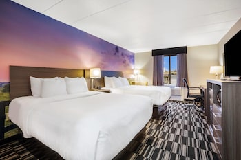 Standard Room, 2 Queen Beds, Non Smoking