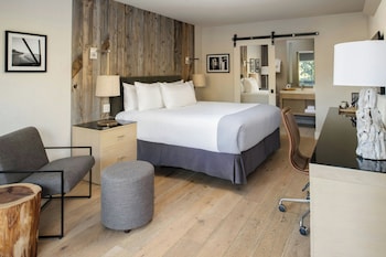 Room (Hearing Accessible)