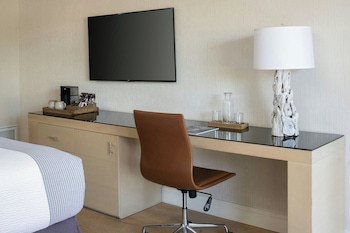 Room (Hearing Accessible)