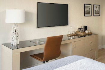 2 Queen Beds