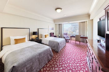 Imperial Floor Deluxe Park View Twin