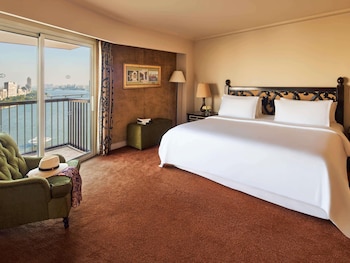 Suite, 1 King Bed, Balcony (Opera - Nile View)