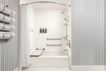 Standard Room, 1 King Bed, Balcony, Tower (Mobility/Hearing Accessible, Tub)