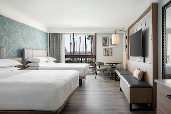 Premium Room, 2 Queen Beds, (Lanai Tower Newly Renovated)