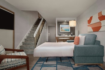 Suite, 1 Bedroom, Lanai, Tower