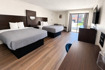 Standard Room, 2 Queen Beds, Non Smoking