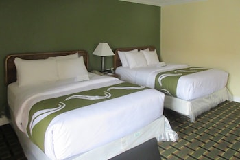 Standard Room, 2 Queen Beds, Non Smoking
