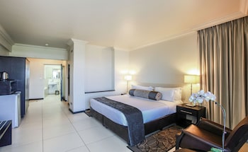 Deluxe Family Room – North Sea Facing
