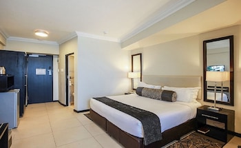 Deluxe King Room – Sea Facing