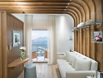 Superior Room, 1 Queen Bed, Balcony, Sea View