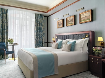 Deluxe Room, 1 King Bed