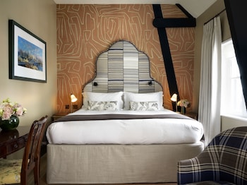 Room (Carriage House)
