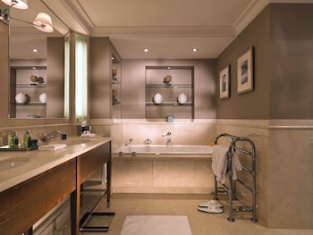 Junior Suite (Mews)