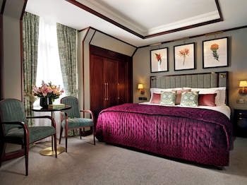 Classic Room, 1 King Bed