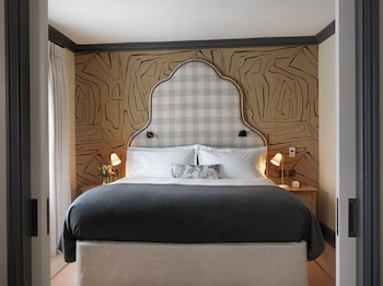 Junior Suite (Carriage House)