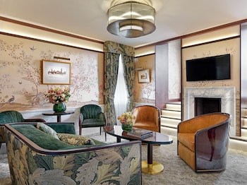 Suite (Stafford Park)