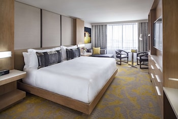 Room, 1 King Bed (Capitol View)