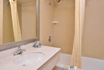 Standard Room, 1 King Bed, Non Smoking, Refrigerator & Microwave