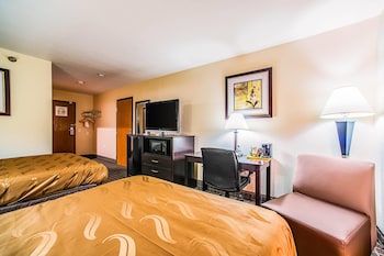 Standard Room, 2 Queen Beds, Non Smoking