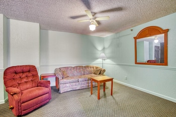 Non-Smoking Jacuzzi Suites