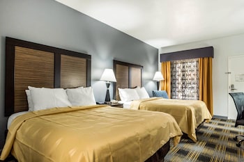 Standard Room, 2 Queen Beds, Smoking