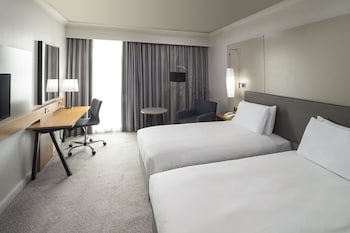 Premium Room, 1 King Bed, Club Lounge Access (Super King, Stratford View, Bath)