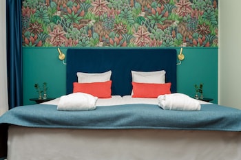 Standard Room, 1 Queen Bed, Non Smoking