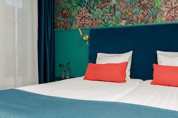 Standard Room, 1 Queen Bed, Non Smoking