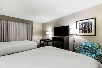 Room, 2 Queen Beds, Non Smoking