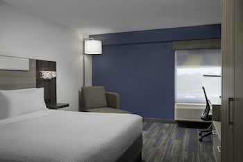 Standard Room, 1 King Bed (LEISURE)