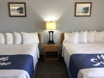 Standard Room, 2 Queen Beds