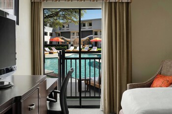 Room, 1 King Bed with Sofa bed, Poolside (view)