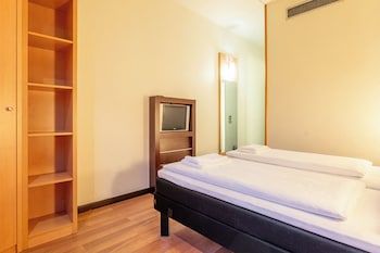 Twin Room Single Use