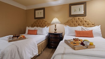Standard Room, 2 Double Beds, Non Smoking, Refrigerator & Microwave