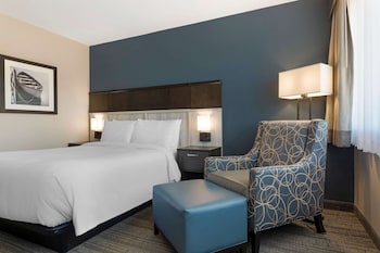 Suite, 1 Queen Bed, Non Smoking, Refrigerator & Microwave