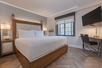 Luxe King Room