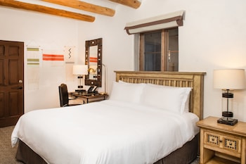 Room, 1 King Bed (Mobility/Hearing Access, Transf Shwr)