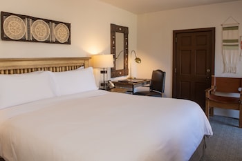 Room, 1 King Bed (Mobility/Hearing Access, Transf Shwr)