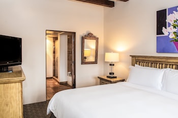 Room, 1 King Bed (Mobility Accessible, Roll-In Shower)