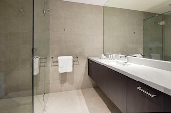Executive King Room