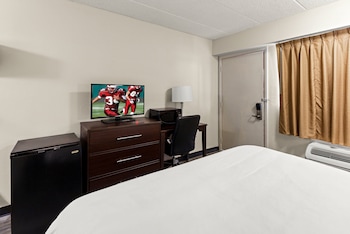 Standard Room, 1 King Bed, Smoking